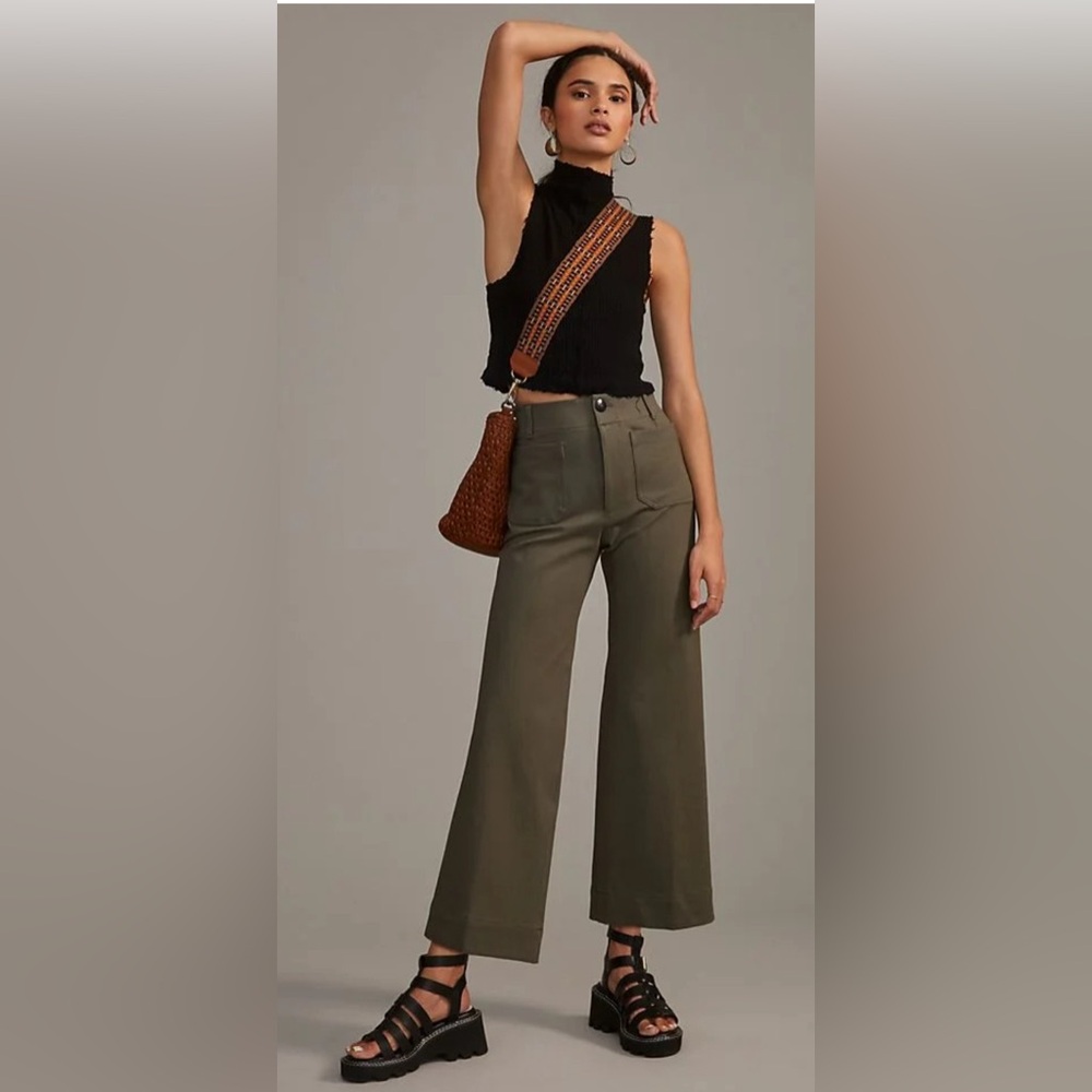 The Colette pants in army green